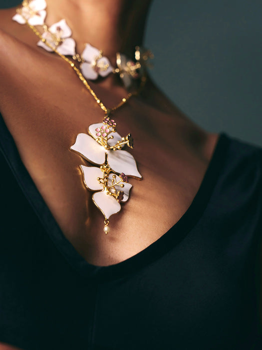 WHITE BOUGAINVILLEA PENDANT