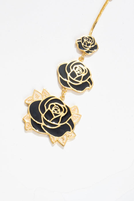 Black & White Enamel Rose Maangtikka
